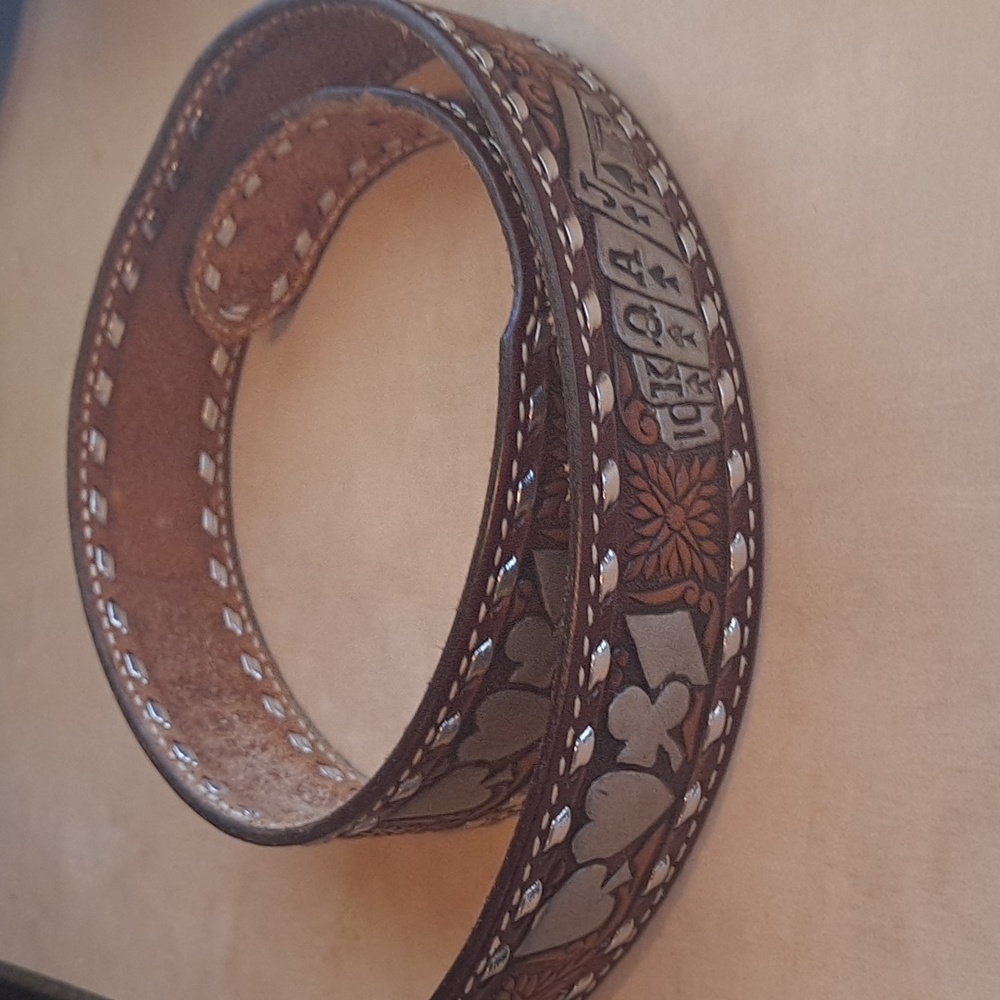 Mens Western "Full House" Tooled Belt Sz 34 Mint Condition "Chuck" Silver Color